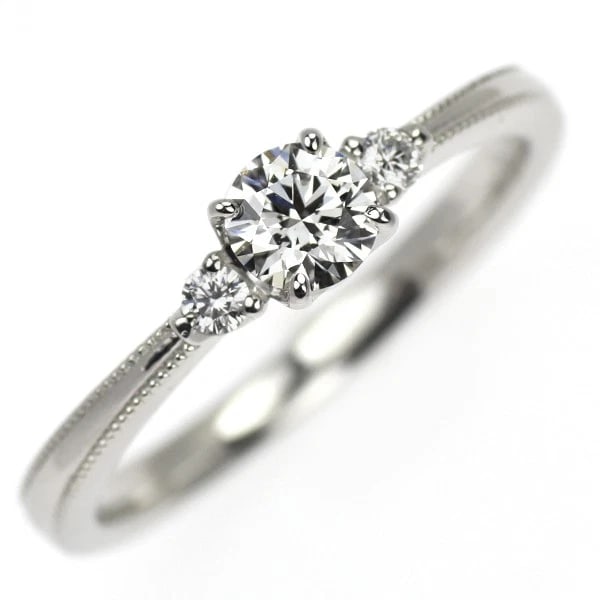 PT900 DIAMOND RING: Pt900 diamond ring Brand: None Type/Style: Ring Material: Pt900, Main Stone Natural Color: None Size: 4.75 - 5 US Accessories: None Accessories Notice: When purchasing pre-owned goods, please refer