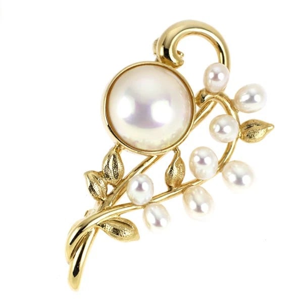 TASAKI PEARL K18YG PENDANT TOP AND BROOCH: Tasaki Pearl K18YG Pendant Top and Brooch Brand: Tasaki Pearl Type/Style: brooch Material: K18YG, Color: YG Size: Length/Width/Diameter 45.0 Accessories: None Accessories Notice: When purchasing