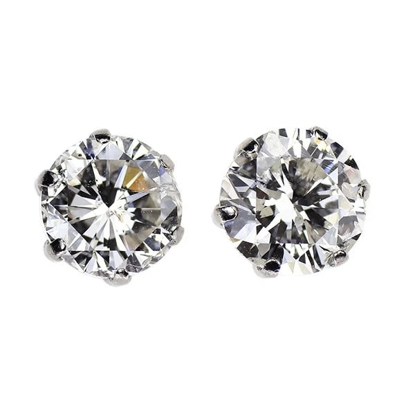 PT900 DIAMOND EARRINGS: Pt900 Diamond Earrings Brand: None Type/Style: piercing Material: Pt900, Main Stone Natural Color: Pt Size: Length/Width/Diameter 6.2 Accessories: None Accessories Notice: When purchasing pre-owned