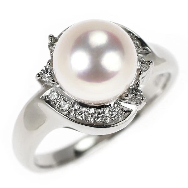 TASAKI PEARL PT900 AKOYA PEARL DIAMOND RING: Tasaki Pearl Pt900 Akoya Pearl Diamond Ring Brand: Tasaki Pearl Type/Style: Ring Material: Pt900, Main Stone Natural/Akoya Pearl Color: Pt Size: 5.5 - 5.75 US Accessories: None Accessories Notice: