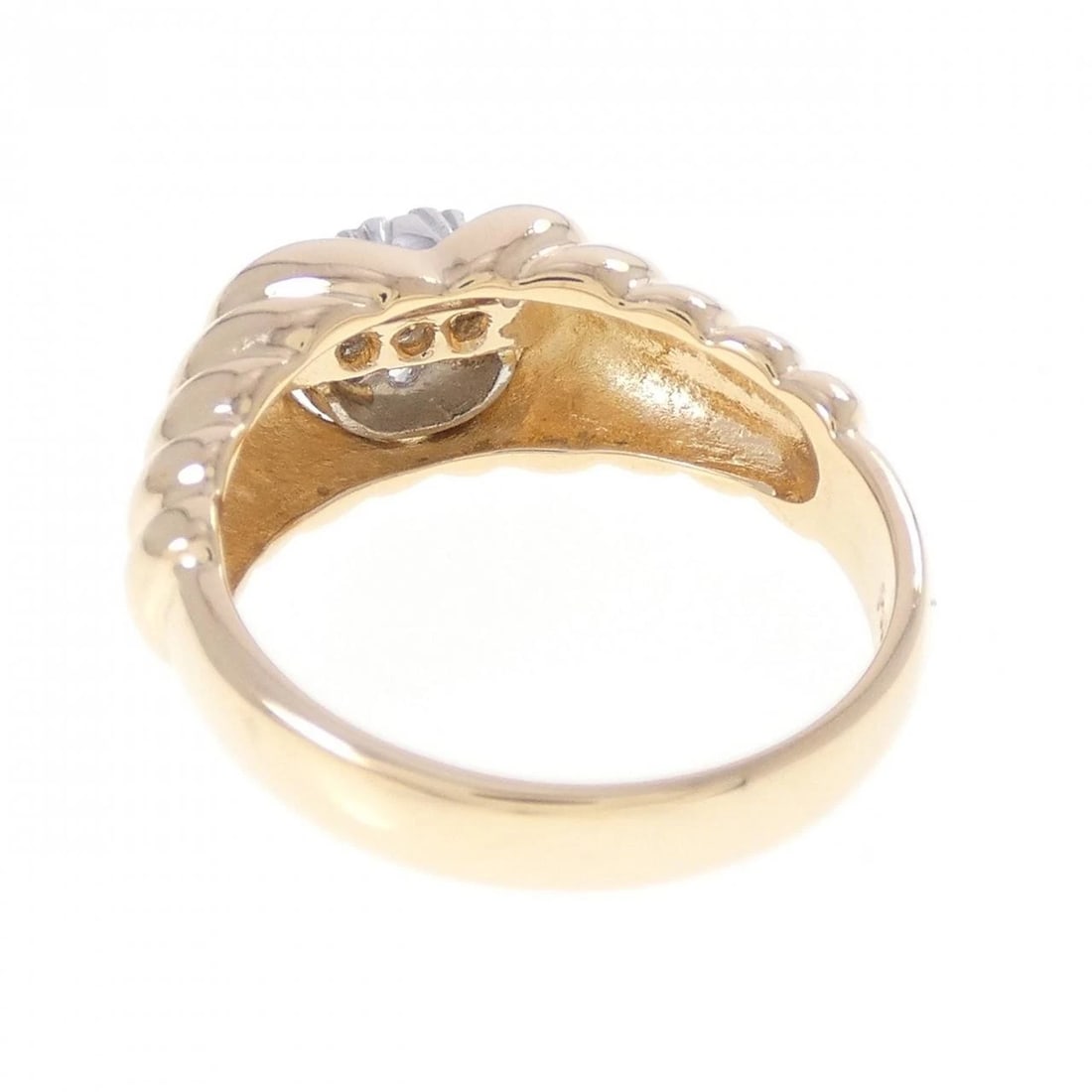 K18YG/PT900 DIAMOND RING: K18YG/PT900 Diamond Ring Brand: Unbranded Type/Style: Diamond Ring Material: 18k yellow gold / Platinum 900, Main Stone Natural Color: YG, PT Size: US6 Accessories: None Accessories Notice: When