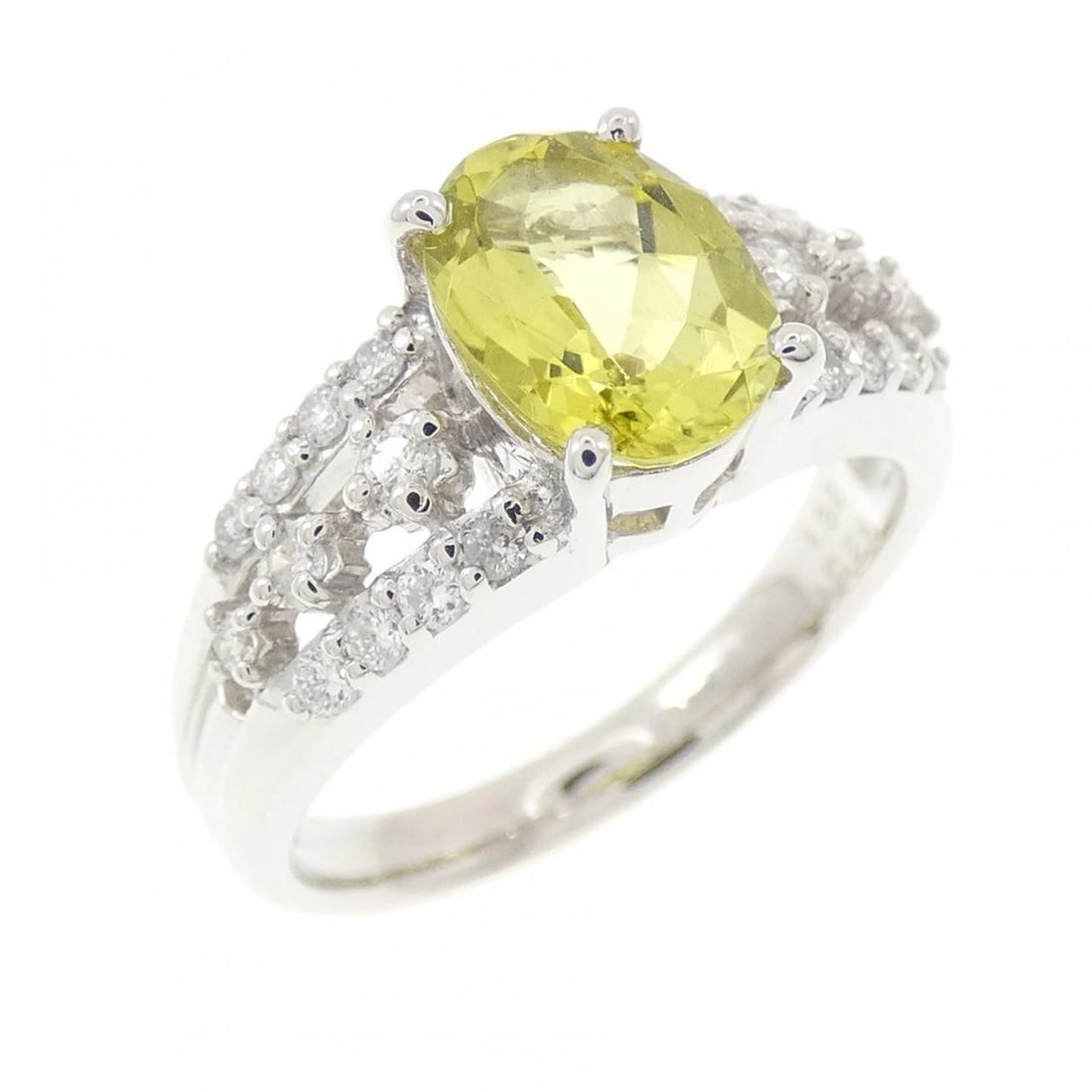 PT900 TOURMALINE RING: PT900 Tourmaline Ring Brand: Unbranded Type/Style: Tourmaline ring Material: Platinum900, Main Stone Tourmaline, Natural Color: PT Size: US5 3/4 Accessories: None Accessories Notice: When purchasing