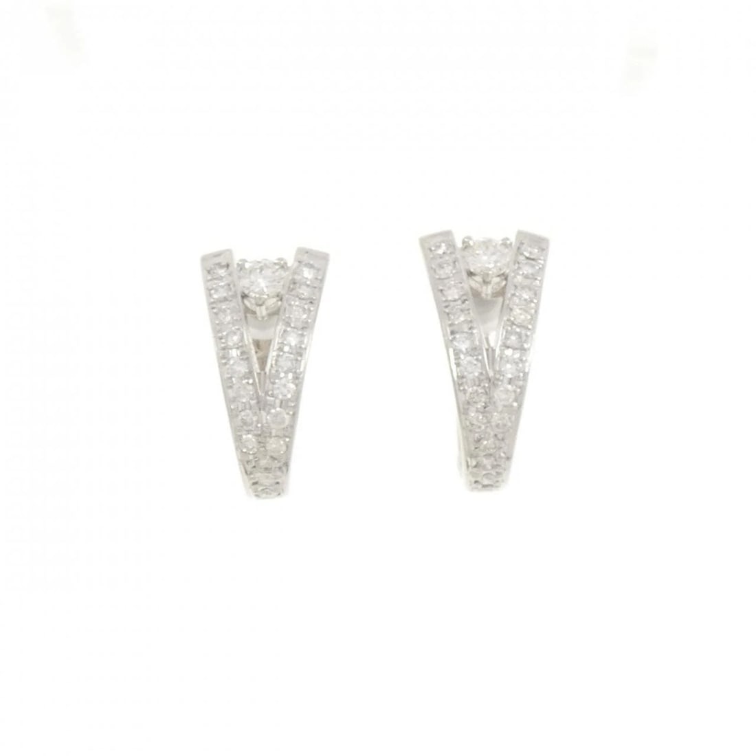 PT900 DIAMOND EARRINGS: PT900 Diamond Earrings Brand: Unbranded Type/Style: Diamond Pierce/Earring Material: Platinum900, Main Stone Natural Color: PT Size: Actual Size: Approximate dimensions (height x width): 17.5cm x
