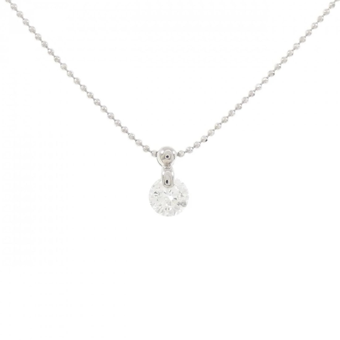 PT950/PT850 DIAMOND NECKLACE: PT950/PT850 Diamond Necklace Brand: Unbranded Type/Style: Diamond Necklace Material: Platinum950/Platinum850, Main Stone Natural Color: PT Size: Length: 40cm Accessories: None Accessories Notice: