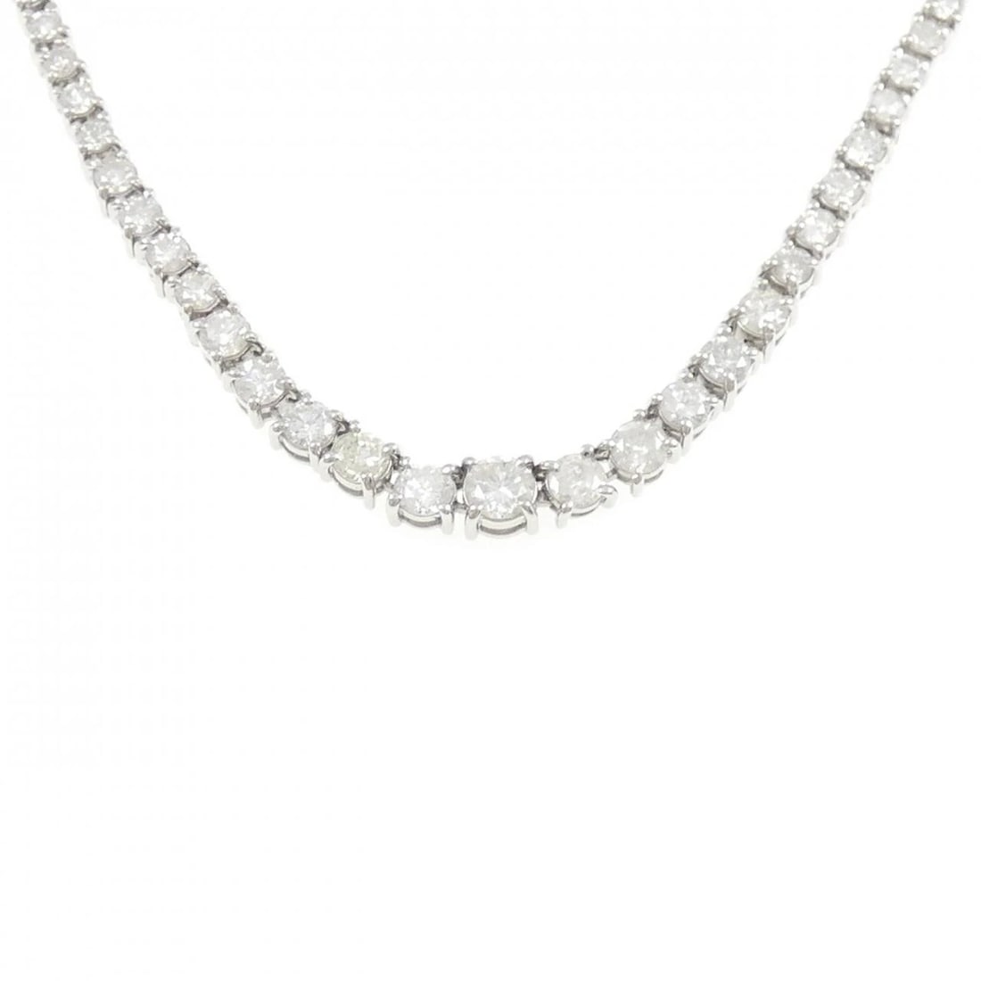 PT850 DIAMOND NECKLACE (1 of 3)