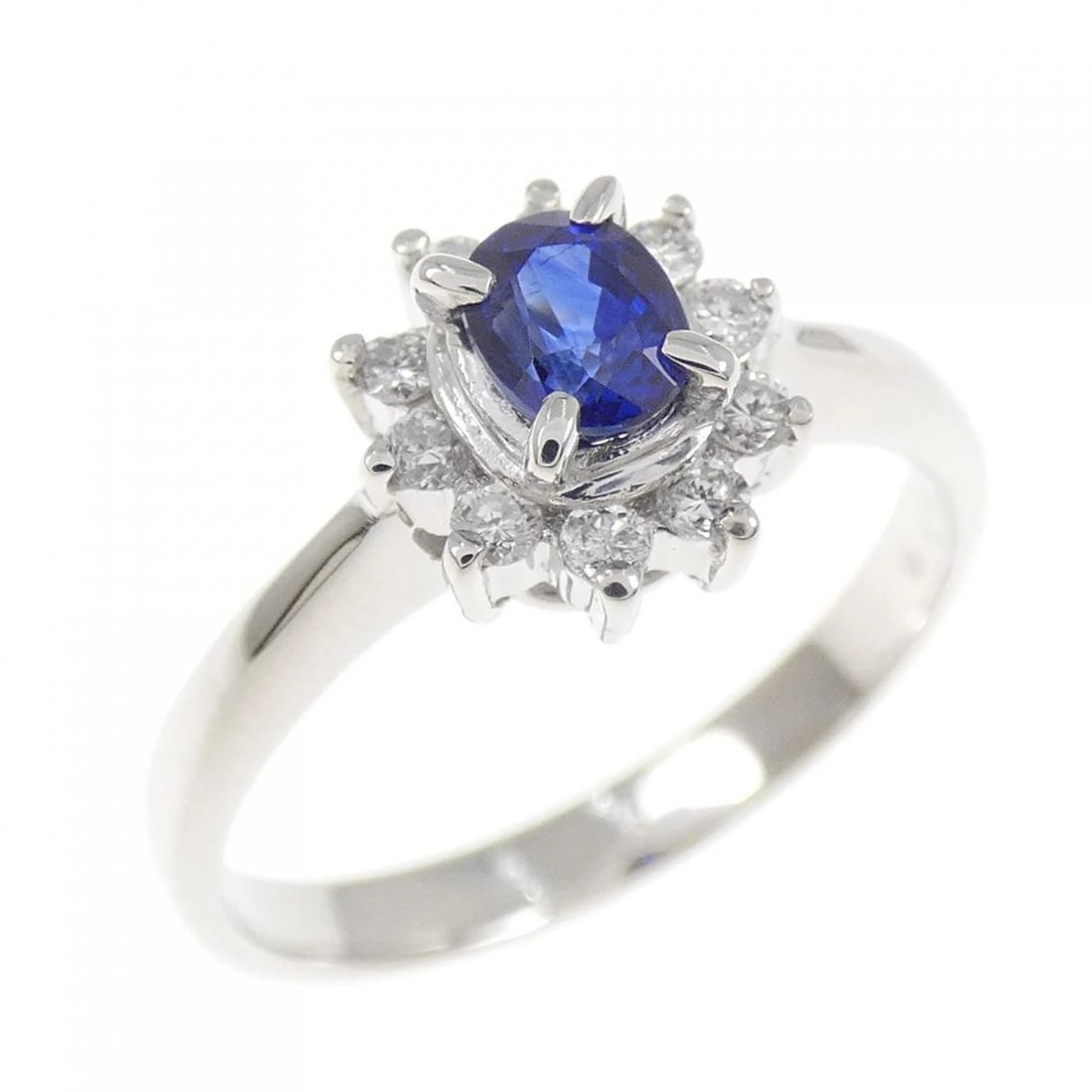 PT900 SAPPHIRE RING: PT900 Sapphire Ring Brand: Unbranded Type/Style: Sapphire Ring Material: Platinum900, Main Stone Sapphire, Natural Color: PT Size: US6 1/4 Accessories: None Accessories Notice: When purchasing