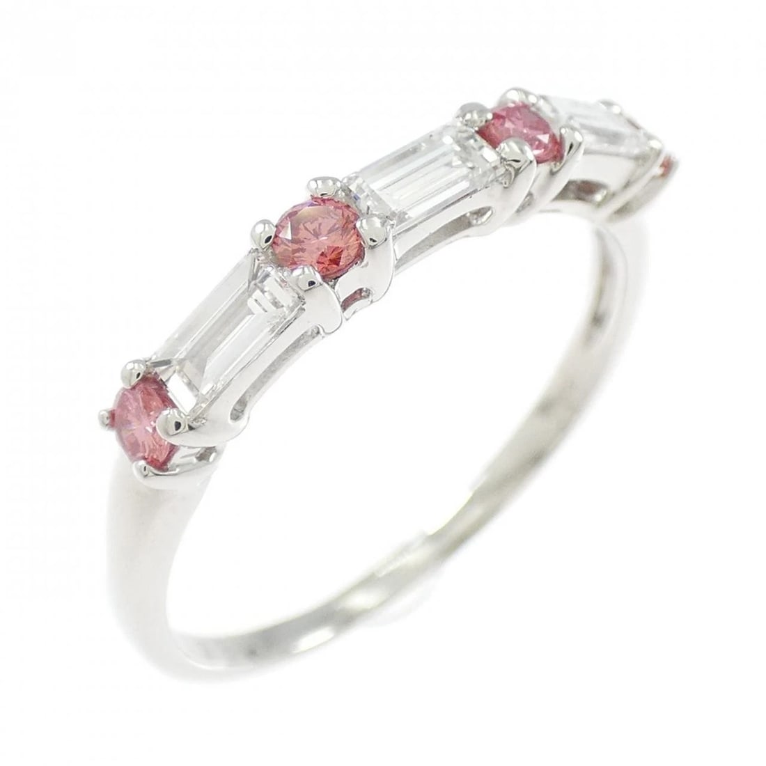 PT900 DIAMOND RING: PT900 Diamond Ring Brand: Unbranded Type/Style: Diamond Ring Material: Platinum900, Main Stone Natural Color: PT Size: US7 1/4 Accessories: None Accessories Notice: When purchasing pre-owned goods,