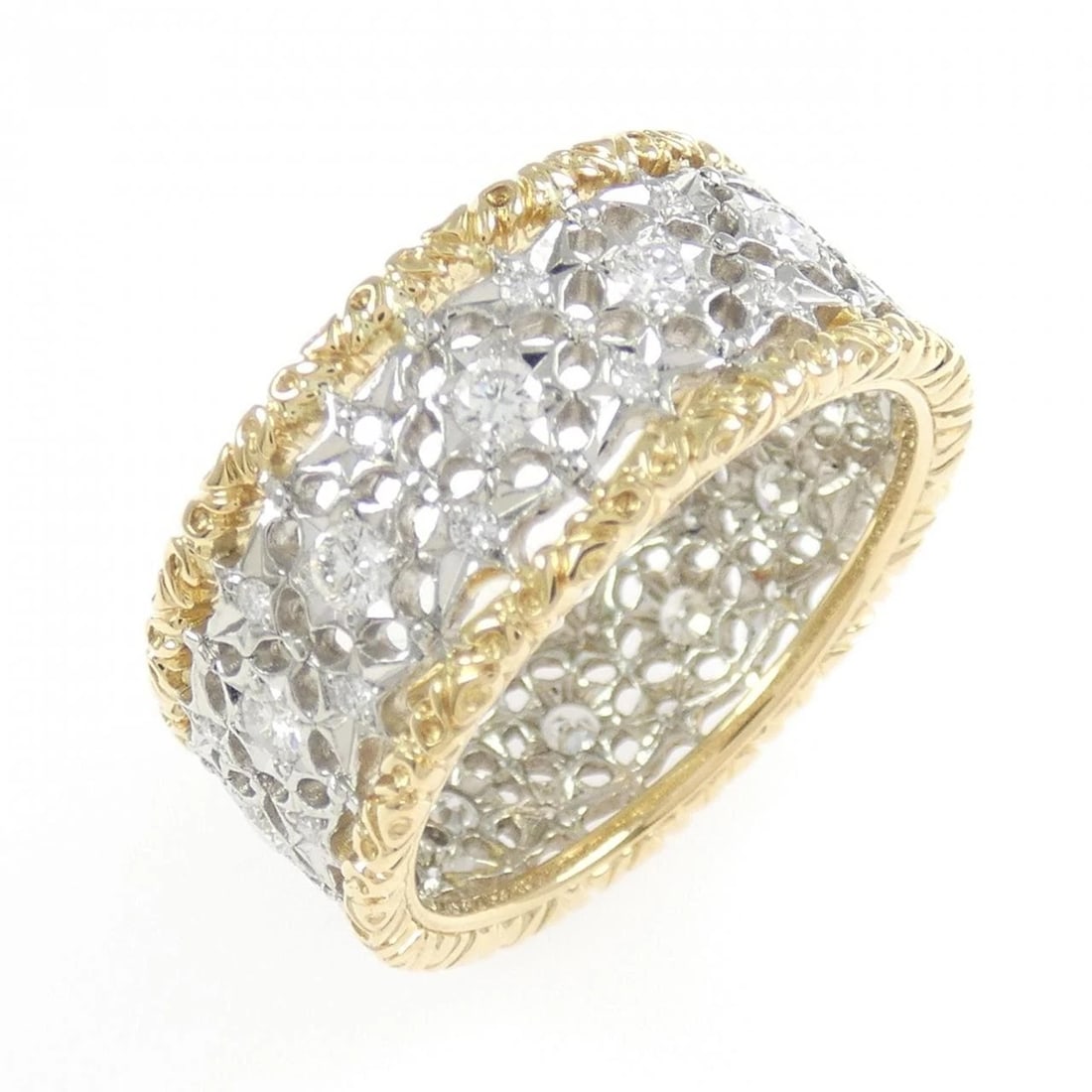 K18YG/PT900 DIAMOND RING: K18YG/PT900 Diamond Ring Brand: Unbranded Type/Style: Diamond Ring Material: 18k yellow gold / Platinum 900, Main Stone Natural Color: YG, PT Size: US6 3/4 Accessories: None Accessories Notice: When