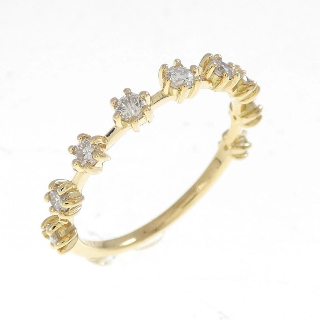 K18YG DIAMOND RING: K18YG Diamond Ring Brand: Unbranded Type/Style: Diamond Ring Material: K18 yellow gold, Main Stone Natural Color: YG Size: US5 1/2 Accessories: None Accessories Notice: When purchasing pre-owned