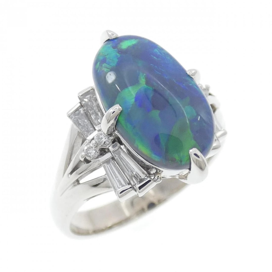 PT900 BLACK OPAL RING: PT900 Black Opal Ring Brand: Unbranded Type/Style: Black Opal Ring Material: Platinum900, Main Stone Black Opal, Natural Color: PT Size: US8 1/4 Accessories: None Accessories Notice: When purchasing