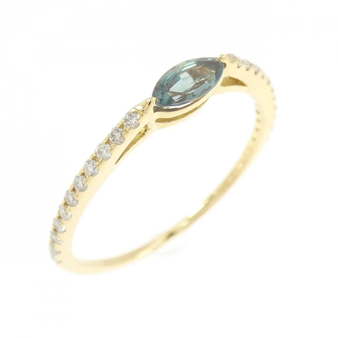 K18YG ALEXANDRITE RING: K18YG Alexandrite Ring Brand: Unbranded Type/Style: Alexandrite Ring Material: K18 yellow gold, Main Stone Alexandrite, Natural Color: YG Size: US6 1/4 Accessories: None Accessories Notice: When
