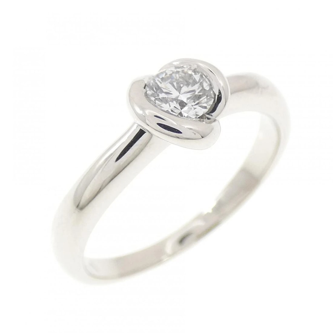LAZARE DIAMOND DIAMOND RING: Lazare Diamond Diamond Ring Brand: Lazare Diamond Type/Style: Lazare Diamond Ring Material: Platinum900, Main Stone Natural Color: PT Size: US5 3/4 Accessories: None Accessories Notice: Wh