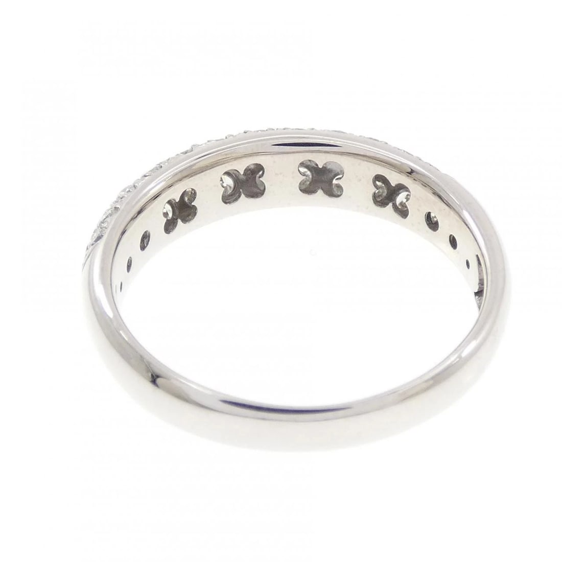 K18WG PAVE DIAMOND RING - 3