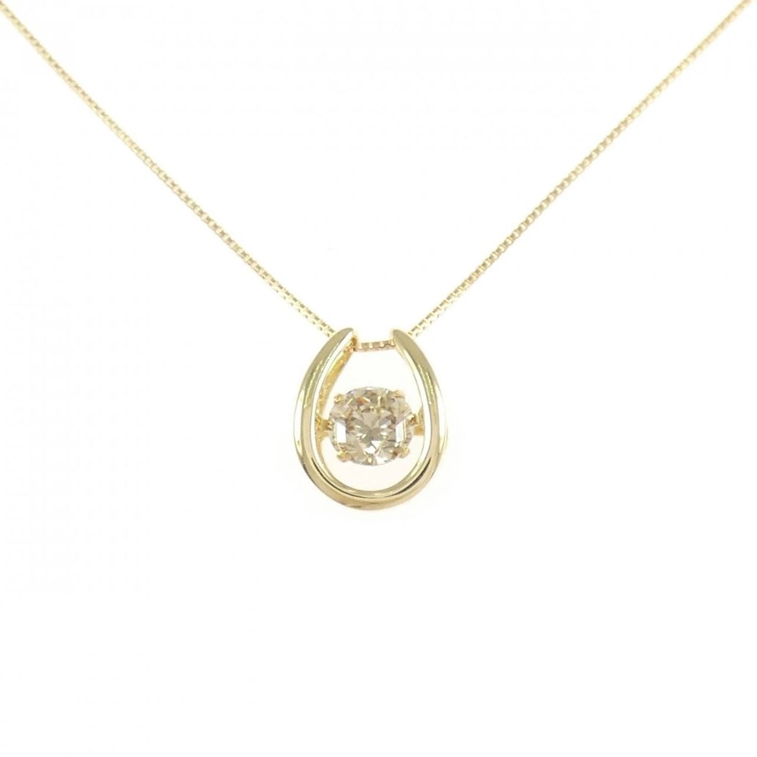 K18YG DIAMOND NECKLACE: K18YG Diamond Necklace Brand: Unbranded Type/Style: Diamond Necklace Material: K18 yellow gold, Main Stone Natural Color: YG Size: Length: 45cm Accessories: None Accessories Notice: When purchasing