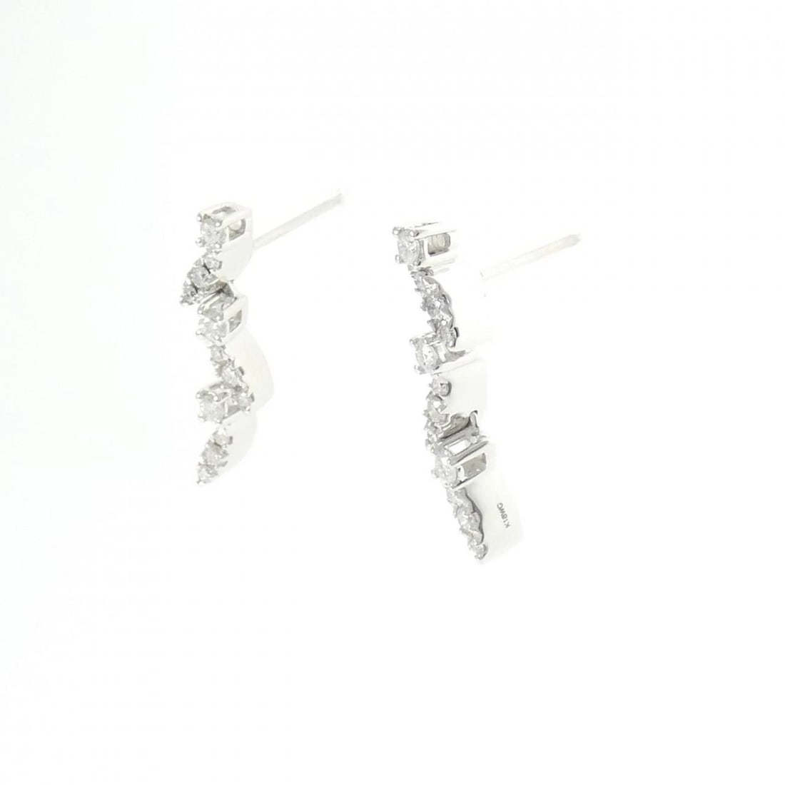 K18WG DIAMOND PIERCE - 2
