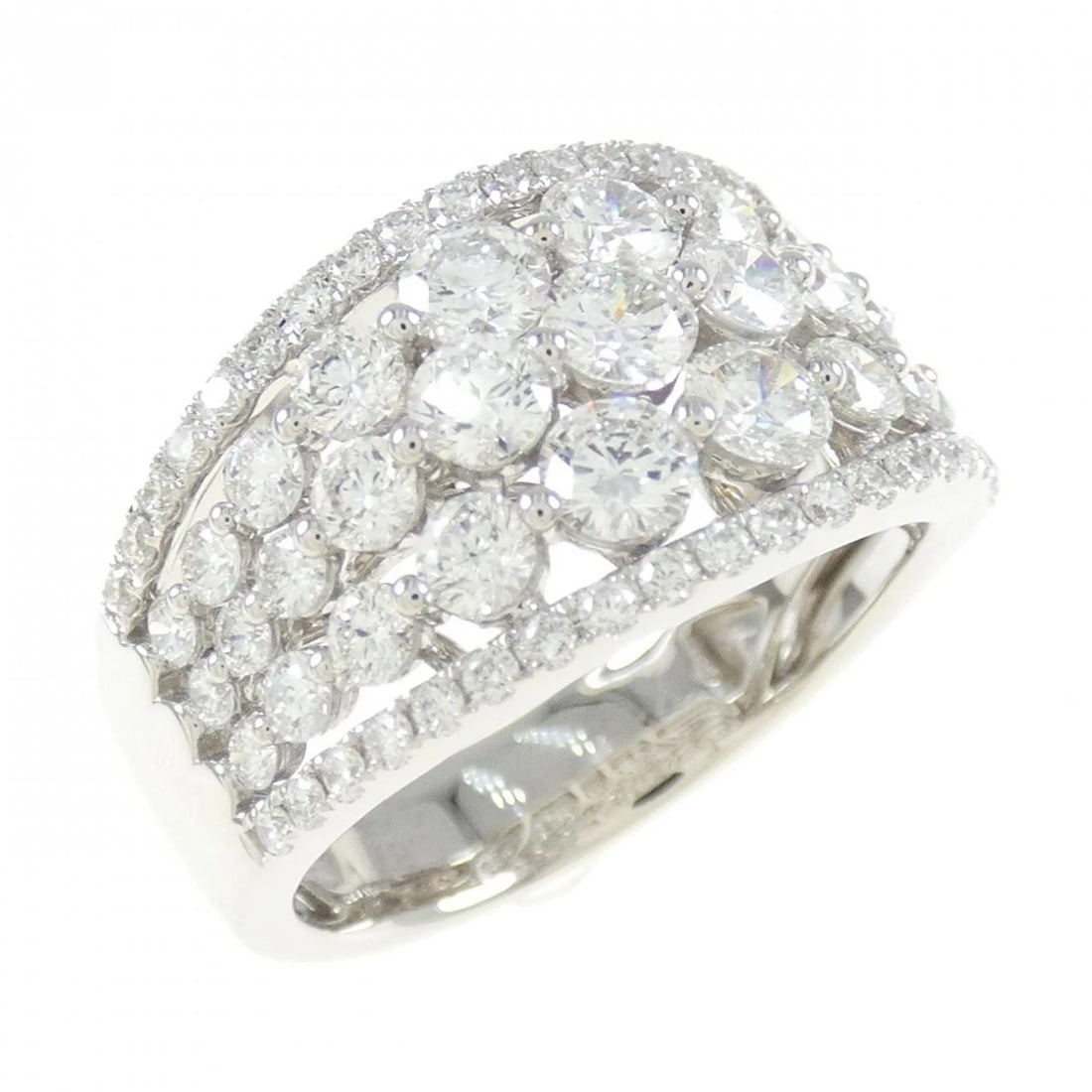 K18WG DIAMOND RING: K18WG Diamond Ring Brand: Unbranded Type/Style: Diamond Ring Material: K18 white gold, Main Stone Natural Color: WG Size: US 7 Accessories: None Accessories Notice: When purchasing pre-own