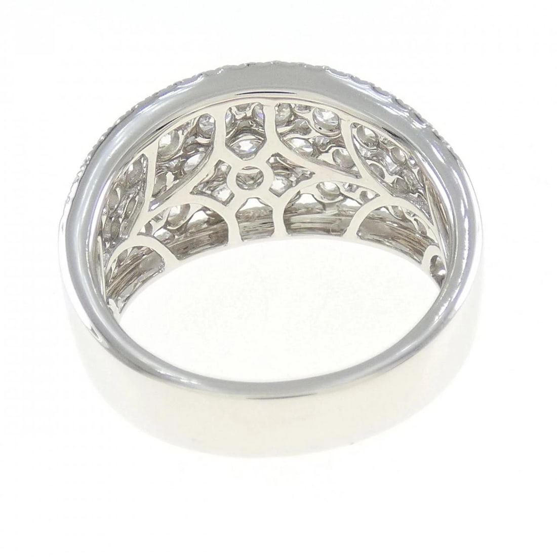 K18WG DIAMOND RING - 3
