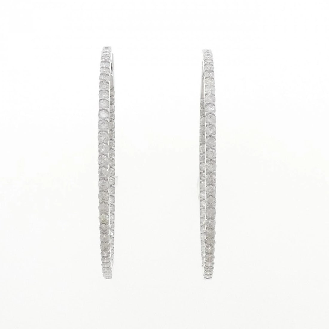 K18WG DIAMOND PIERCE: K18WG Diamond Pierce Brand: Unbranded Type/Style: Diamond Pierce/Earring Material: K18 white gold, Main Stone Natural Color: WG Size: Approx. length x width: 42.7mm x 1.7mm Accessories: None <
