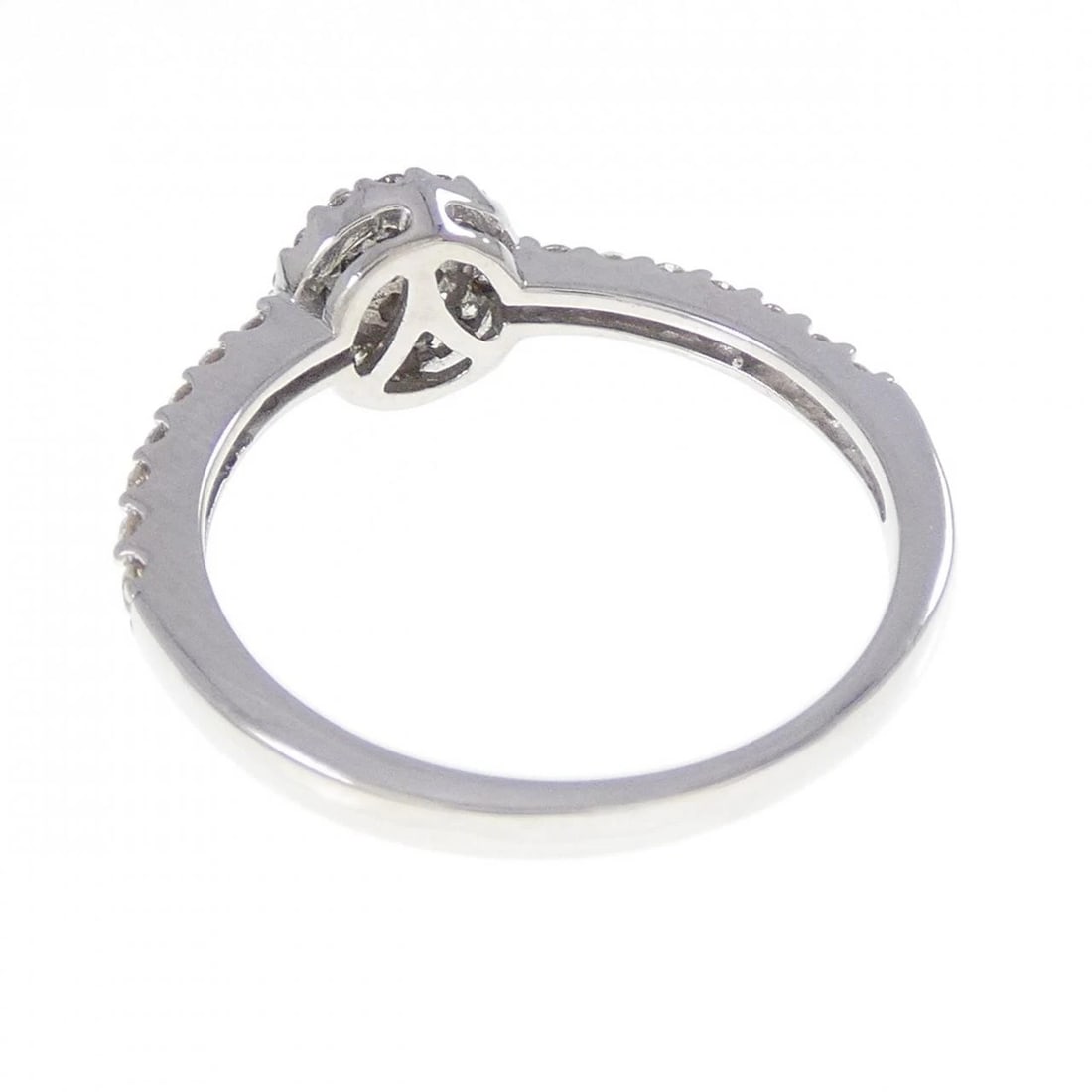 K18WG DIAMOND RING - 3
