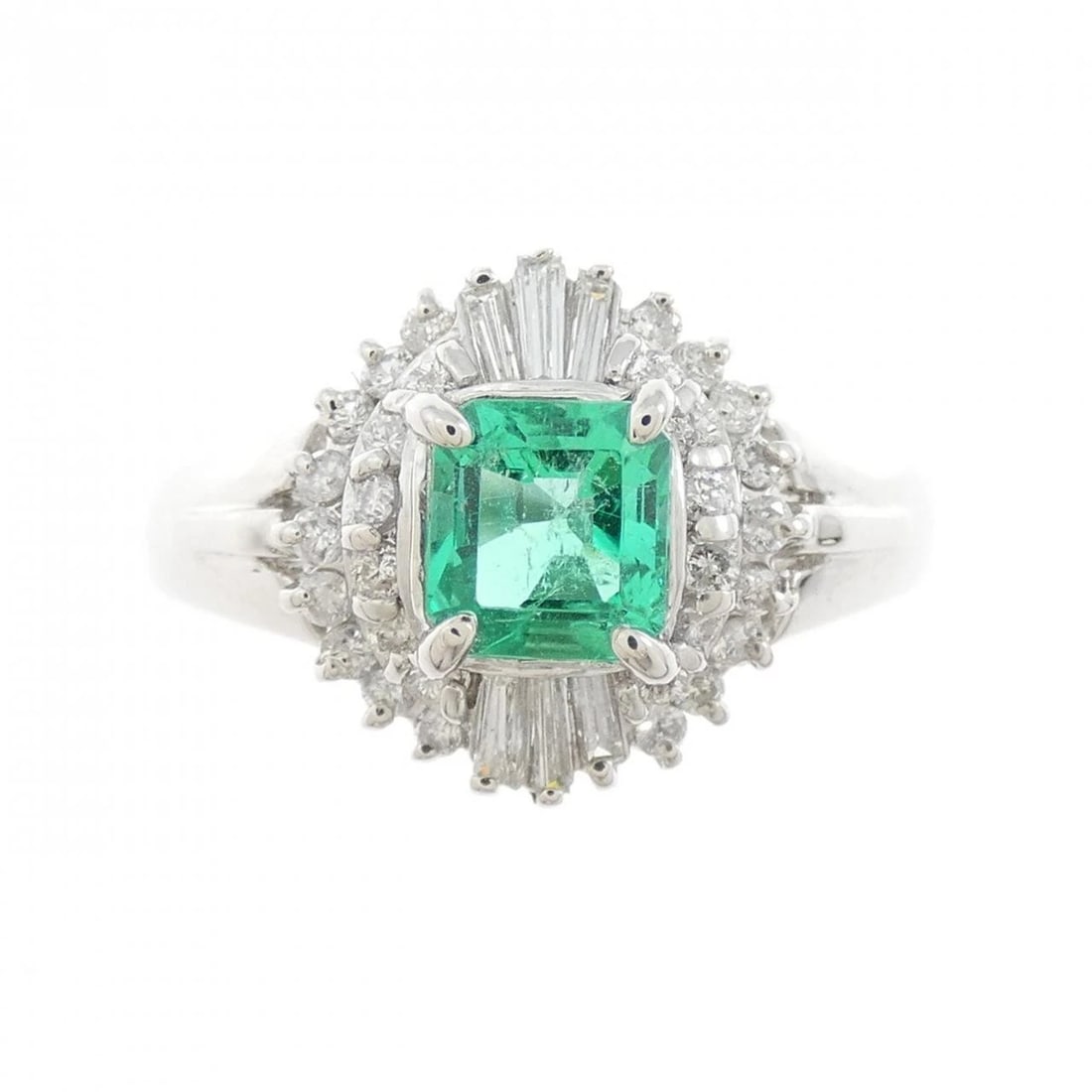 PT900 EMERALD RING - 2