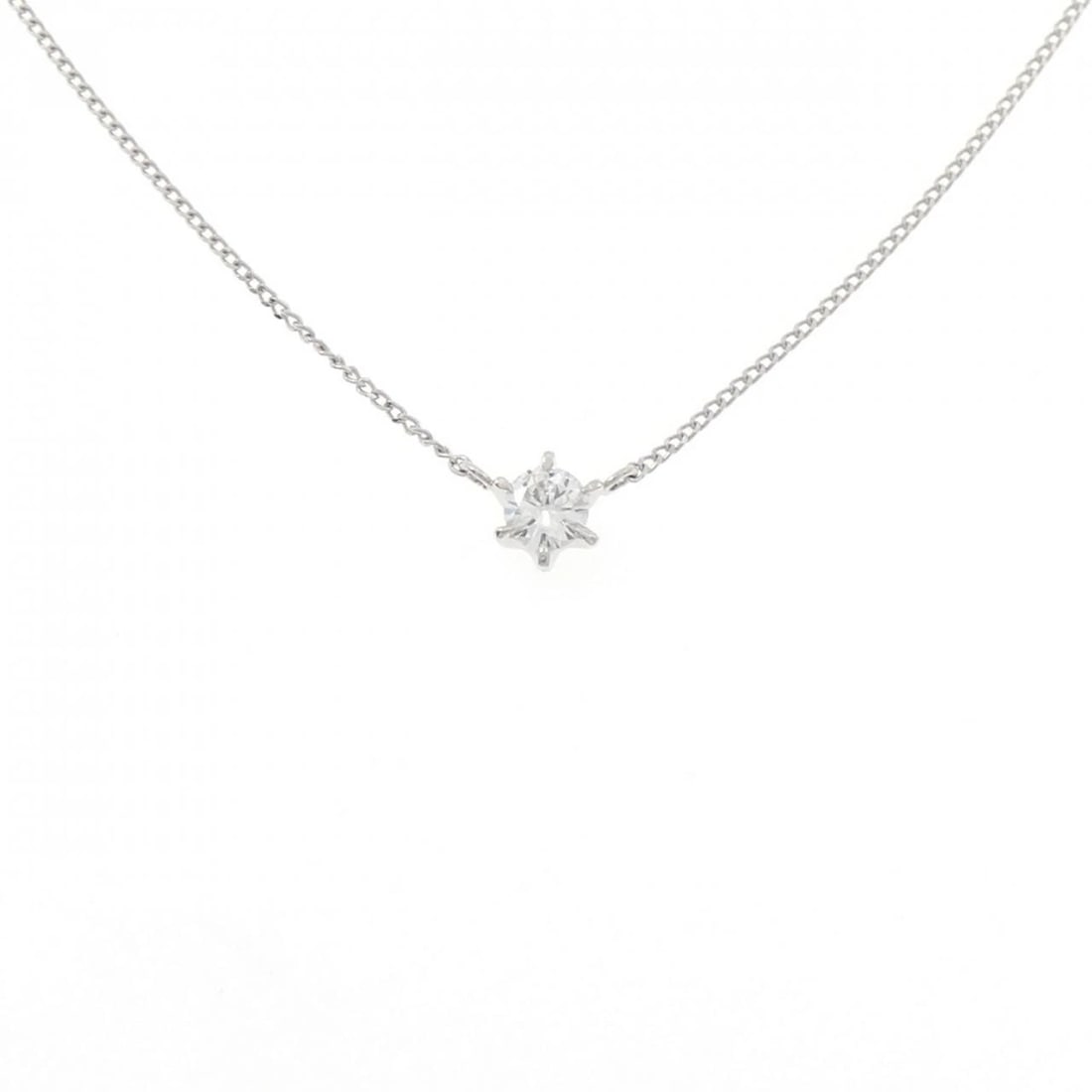 PT850 SOLITAIRE DIAMOND NECKLACE: PT850 Solitaire Diamond Necklace Brand: Unbranded Type/Style: Diamond Necklace Material: Platinum850, Main Stone Natural Color: PT Size: Length: 41cm Accessories: None Accessories Notice: When
