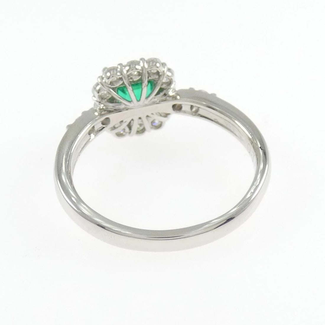 PT900 EMERALD RING - 3