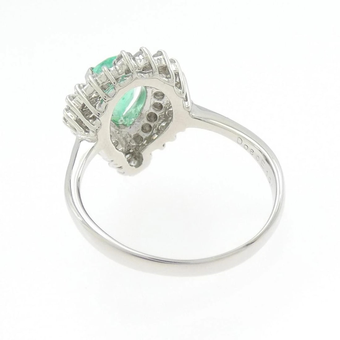 PT900 EMERALD RING - 3