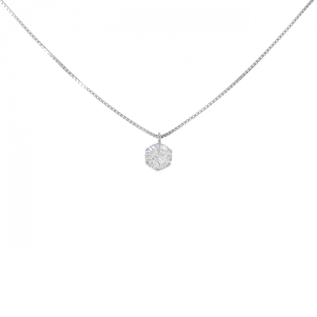 PT900/PT850 DIAMOND NECKLACE: PT900/PT850 Diamond Necklace Brand: Unbranded Type/Style: Diamond Necklace Material: Platinum900/Platinum850, Main Stone Natural Color: PT Size: Length: 45cm Accessories: None Accessories Notice: