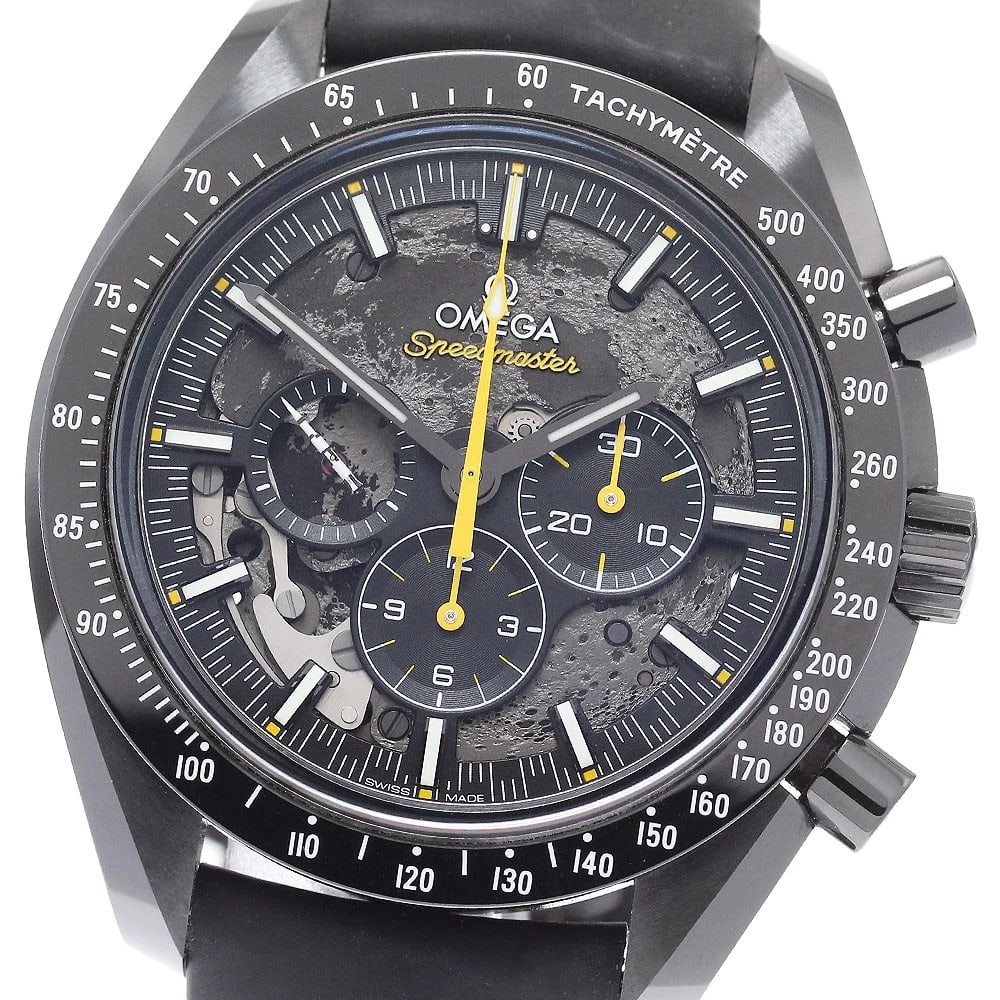 OMEGA SPEEDMASTER MOONWATCH HAND WINDING WATCH: OMEGA Speedmaster Moonwatch Hand Winding Watch Brand: OMEGA Type/Style: Wristwatch Material: Band Material rubber, Case Material ceramic Color: Dial Color gray Size: Case Size About44mm (1.7inch) Wris
