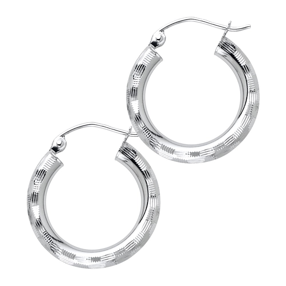 14KW DC HOOP EARRINGS: 14KW DC Hoop Earrings Material Type : 14k Gold Material Color : White Avg. Weight: 1.33 Gr. Size: Height : 20 mm, Width : 20 mm Accessories: None Notice: When purchasing pre-owned goods, please refer