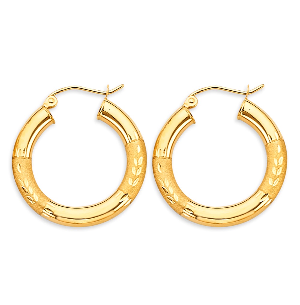 14KY BUDDED DC ROUND TUBE HOOP EARRINGS: 14KY Budded DC Round Tube Hoop Earrings Material Type : 14k Gold Material Color : Yellow Avg. Weight: 1.8 Gr. Size: Height : 25 mm, Width : 25 mm Accessories: None Notice: When purchasing pre-owned
