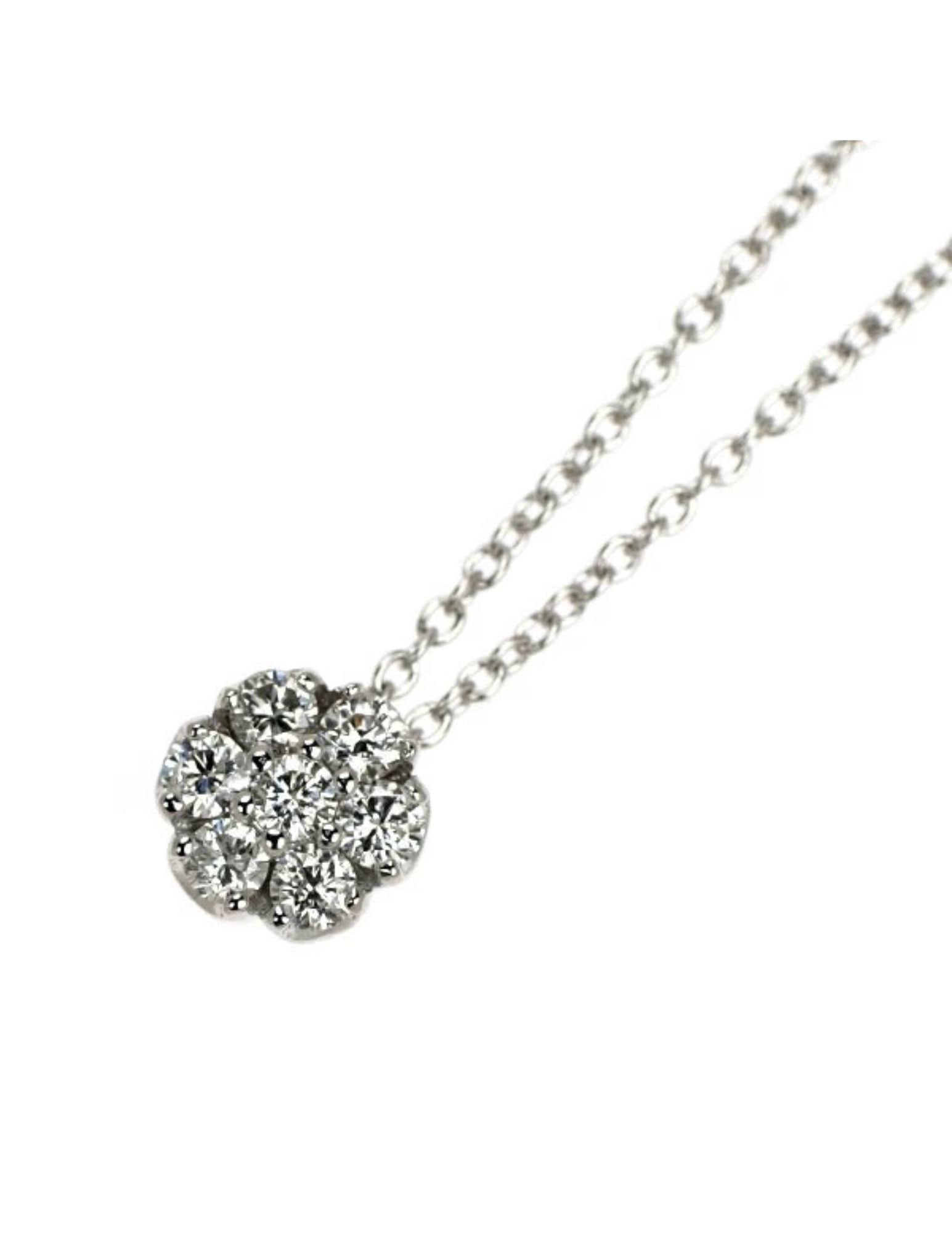 PONTE VECCHIO K18WG DIAMOND PENDANT NECKLACE FLOWERPPING: Ponte Vecchio K18WG Diamond Pendant Necklace Flowerpping Brand: Pontevecchio Type/Style: pendant necklace Material: K18WG, Main Stone Natural Color: WG Size: Chain Length 40cm Accessories: None
