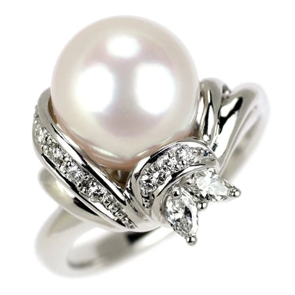 PT900 AKOYA PEARL DIAMOND RING: Pt900 Akoya Pearl Diamond Ring Brand: None Type/Style: Ring Material: Pt900, Main Stone Akoya Pearl \Natural Color: None Size: 6 US Accessories: None Accessories Notice: When purchasing pre-owned