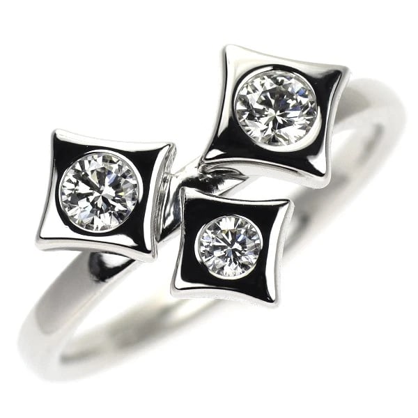 TASAKI PEARL K18WG DIAMOND RING: Tasaki Pearl K18WG Diamond Ring Brand: Tasaki Pearl Type/Style: Ring Material: K18WG, Main Stone Natural Color: WG Size: 5.5 - 5.75 US Accessories: None Accessories Notice: When purchasing pre-owned