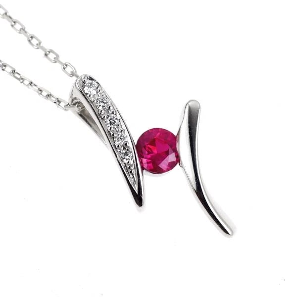 K18WG RUBY DIAMOND PENDANT NECKLACE: K18WG Ruby Diamond Pendant Necklace Brand: None Type/Style: pendant necklace Material: K18WG, Main Stone Natural/Ruby Color: WG Size: Chain Length: 45cm Accessories: None Accessories Notic