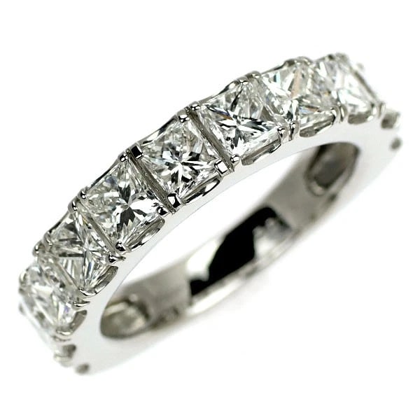 PT950 PRINCESS CUT DIAMOND RING: Pt950 Princess Cut Diamond Ring Brand: None Type/Style: Ring Material: Pt950, Main Stone Natural Color: Pt Size: 6 US Accessories: None Accessories Notice: When purchasing pre-owned goods, please