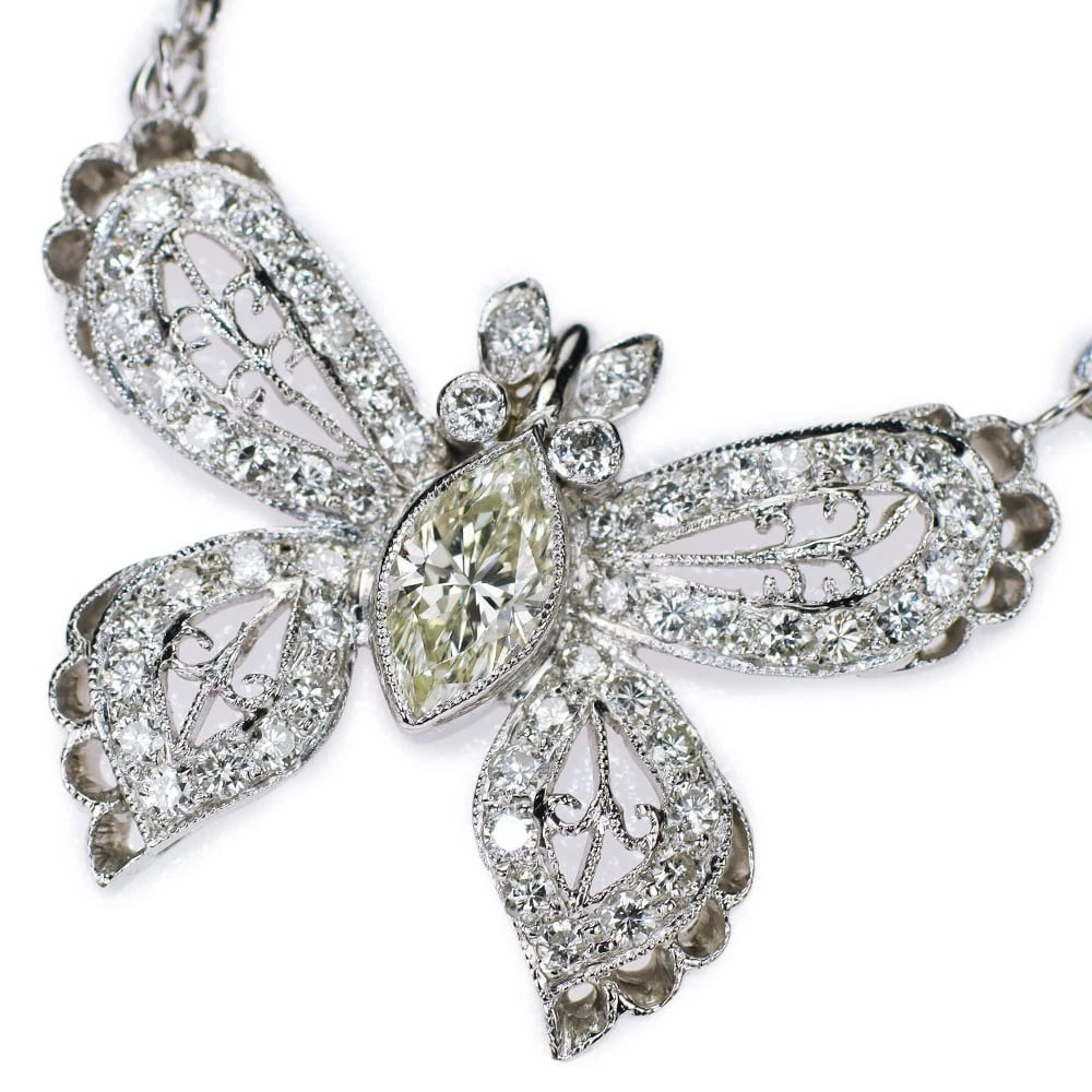 K18WG BUTTERFLY ANTIQUE LACE DIAMOND PENDANT NECKLACE: K18WG butterfly antique LACE diamond pendant necklace Brand: None Type/Style: pendant necklace Material: K18WG, Main Stone Natural Color: WG Size: Chain Length 48.5cm Accessories: None Acc