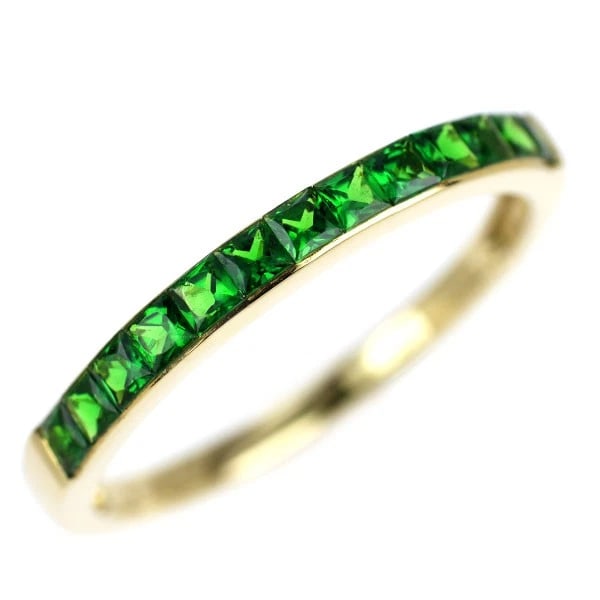 K18YG GREEN GARNET RING: K18YG green garnet ring Brand: None Type/Style: Ring Material: K18YG, Main Stone garnet Color: YG Size: 9 US Accessories: None Accessories Notice: When purchasing pre-owned goods, please refer to the