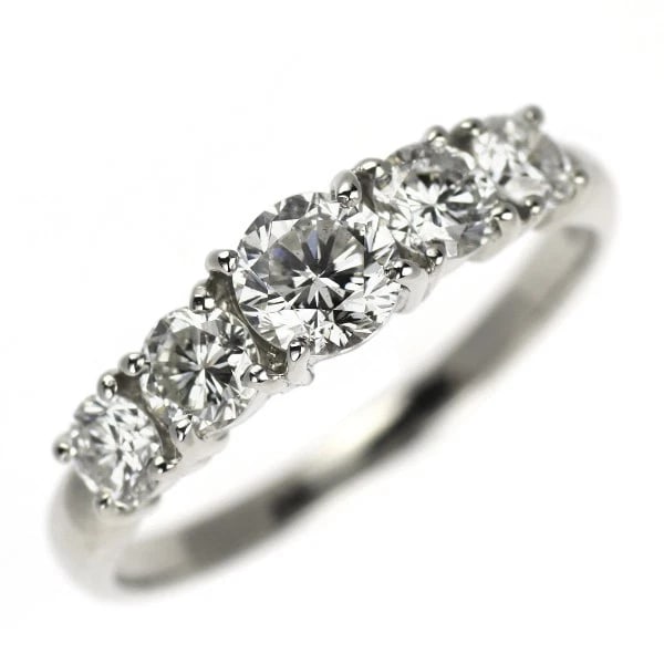 PT900 DIAMOND RING: Pt900 diamond ring Brand: None Type/Style: Ring Material: Pt900, Main Stone Natural Color: None Size: 5.25 US Accessories: None Accessories Notice: When purchasing pre-owned goods, please refer to