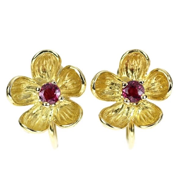 TIFFANY & CO K18YG RUBY EARRINGS FLOWER: Tiffany & Co K18YG ruby earrings flower Brand: Tiffany Type/Style: earring Material: K18YG, Main Stone Ruby Color: YG Size: Length/Width/Diameter 13.5 Accessories: None Accessories Notice: When