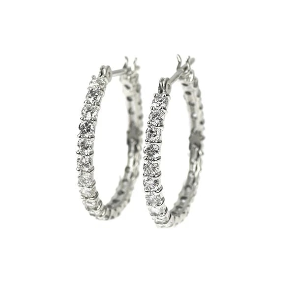 K18WG/K14WG DIAMOND EARRING HOOP: K18WG/K14WG diamond earring hoop Brand: None Type/Style: piercing Material: K18WG/K14WG, Main Stone Natural Color: WG Size: Length/Width/Diameter 17.5 Accessories: None Accessories Notice: When