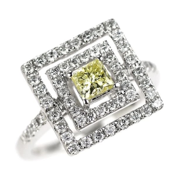 K18WG DIAMOND RING (1 of 2)