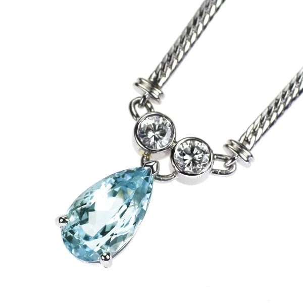 PT900/ PT850 AQUAMARINE DIAMOND PENDANT NECKLACE: Pt900/ Pt850 Aquamarine Diamond Pendant Necklace Brand: None Type/Style: pendant necklace Material: Pt900, Main Stone Aquamarine /Natural Color: None Size: Chain Length 41cm Accessories: None