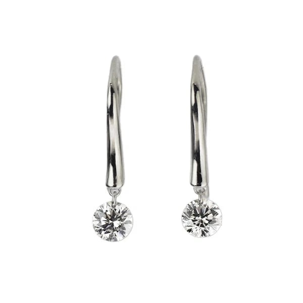 K18WG DIAMOND EARRING: K18WG diamond earring Brand: None Type/Style: piercing Material: K18WG, Main Stone Natural Color: WG Size: Length/Width/Diameter 18.5 Accessories: None Accessories Notice: When purchasing pre-owned