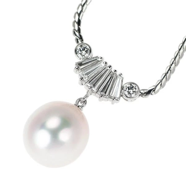 MIKIMOTO K18WG WHITE PEARL DIAMOND PENDANT NECKLACE: Mikimoto K18WG White Pearl Diamond Pendant Necklace Brand: Mikimoto Type/Style: pendant necklace Material: K18WG, Main Stone Natural Color: WG Size: Chain Length: 38cm Accessories: None Accessories