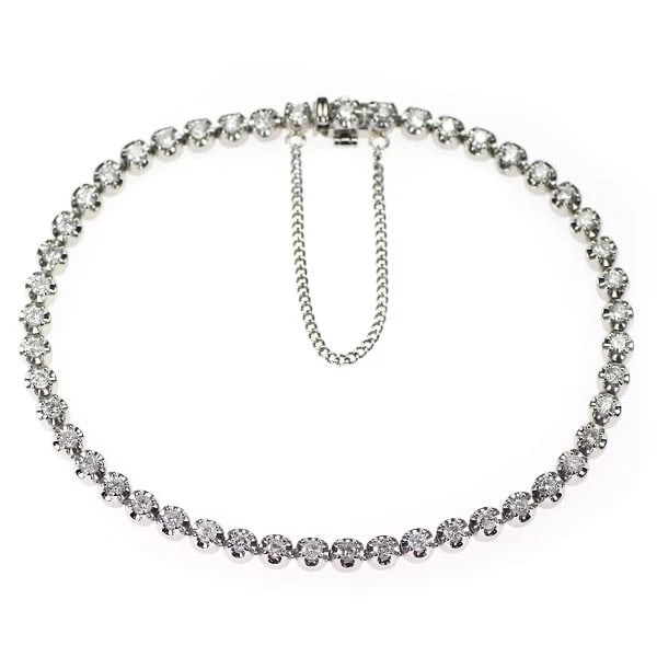 PT850 DIAMOND TENNIS BRACELET: Pt850 diamond tennis bracelet Brand: None Type/Style: bracelets Material: Pt900, Main Stone Natural Color: Pt Size: Chain Length 19cm Length/Width/Diameter 3.7 Accessories: None Accessories Notice: