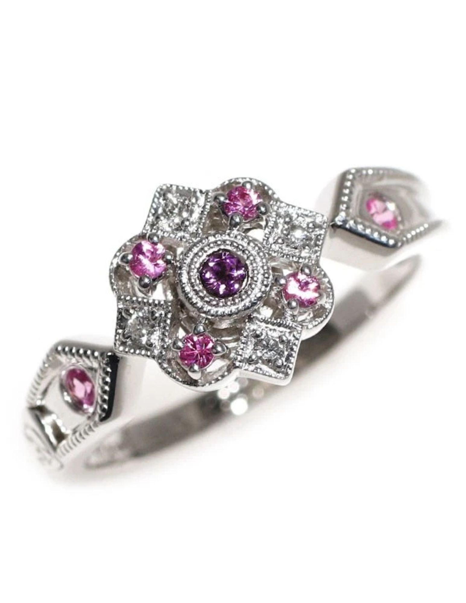 K18WG ALEXANDRITE PINK SAPPHIRE DIAMOND RING: K18WG Alexandrite Pink Sapphire Diamond Ring Brand: None Type/Style: Ring Material: K18WG, Main Stone Alexandrite Color: WG Size: 5.5 - 5.75 US Accessories: None Accessories Notice: When purchasing