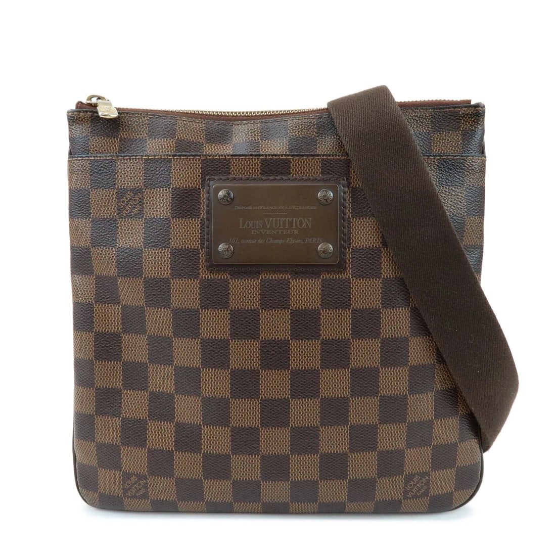 LOUIS VUITTON DAMIER POCHETTE PRATT BROOKLYN SHOULDER BAG: Louis Vuitton Damier Pochette Pratt Brooklyn Shoulder Bag Brand: louis vuitton Type/Style: Shoulder Bag Material: Damier Canvas Color: Damier Ebene Size: W25cm(9.84inch)H1.5cm(0.59inch)D25.5cm(10.04in