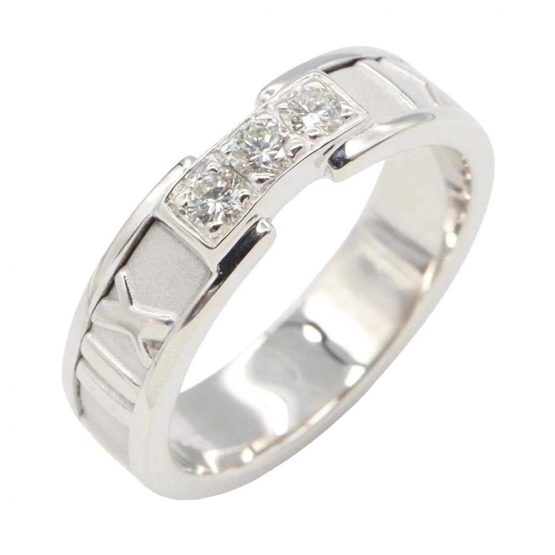 TIFFANY?CO ATLAS DIAMOND RING: TIFFANY?CO Atlas Diamond Ring Brand: TIFFANY?CO Type/Style: Ring Material: K18WG?White Gold?, Color: Silver Size: US size 6 Accessories: None Accessories Notice: When purchasing pre-owned goods,