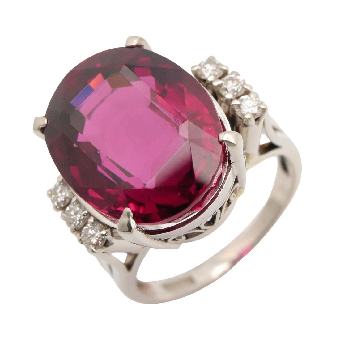 JEWELRY RHODOLITE GARNET RING: JEWELRY Rhodolite Garnet Ring Brand: JEWELRY Type/Style: Ring Material: Pt900 Platinum, Main Stone Rhodolite Garnet Color: Silver Size: US size 4 Accessories: None Accessories Notice: When